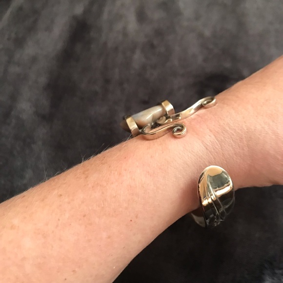 Silver bracelet with beautiful polished stone - Picture 7 of 8